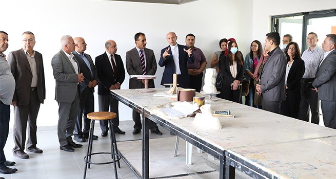 Dar al-Kalima University