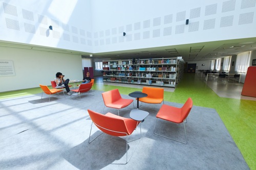 Dar al-Kalima University